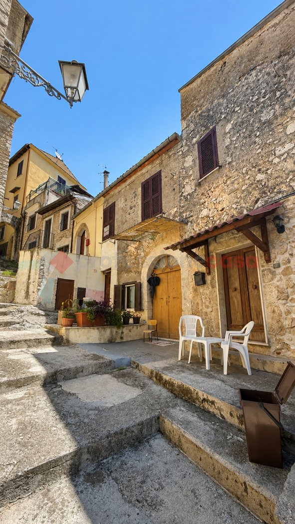 appartamento in vendita ad Alatri