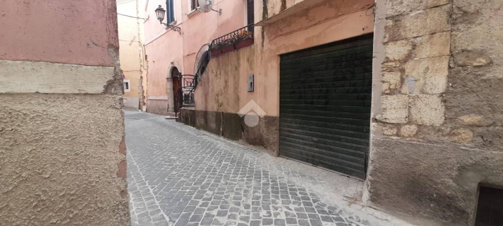box auto in vendita ad Alatri