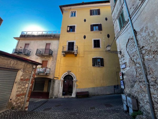 appartamento in vendita ad Alatri