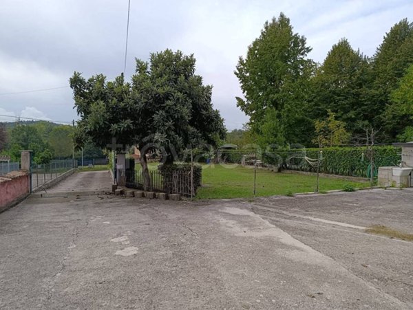casa indipendente in vendita ad Alatri