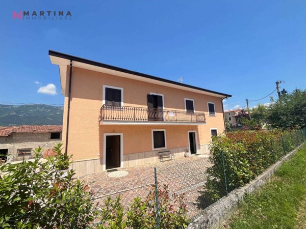 casa indipendente in vendita ad Alvito