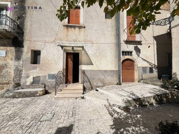 appartamento in vendita ad Alvito