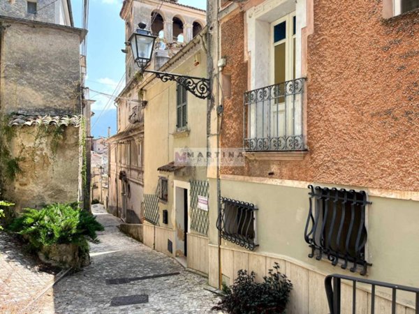 appartamento in vendita ad Alvito