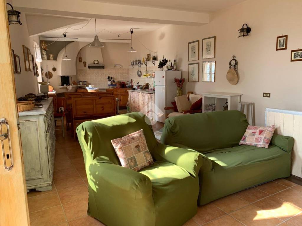 appartamento in vendita ad Alvito