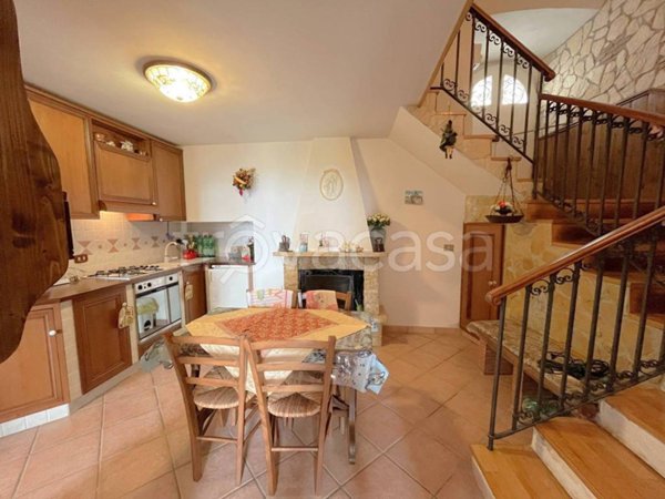 appartamento in vendita ad Alvito