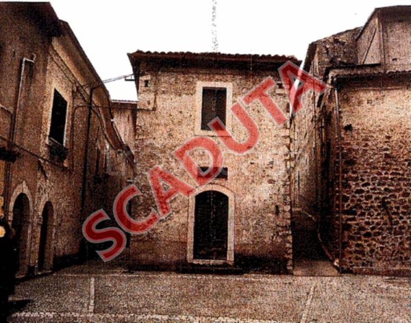 appartamento in vendita ad Alvito in zona Castello