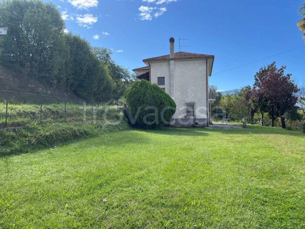 casa indipendente in vendita ad Alvito