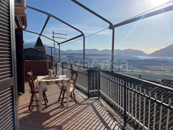 casa indipendente in vendita ad Alvito