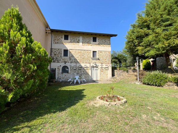 casa indipendente in vendita ad Alvito