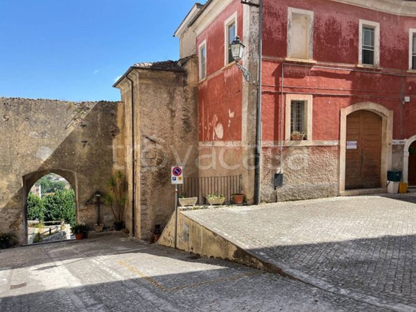 appartamento in vendita ad Alvito