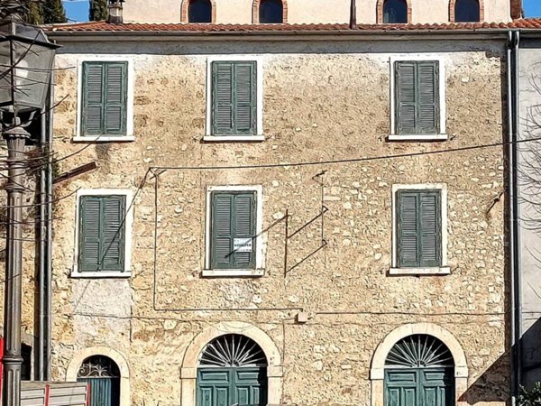 casa indipendente in vendita ad Alvito