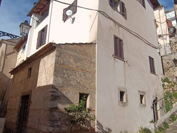 appartamento in vendita ad Alvito