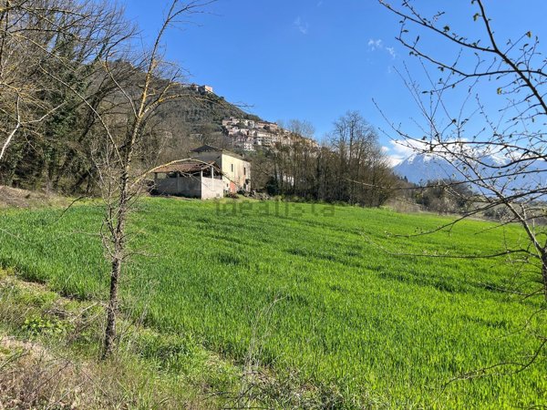 casale in vendita ad Alvito