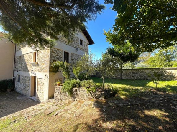 casa indipendente in vendita ad Alvito