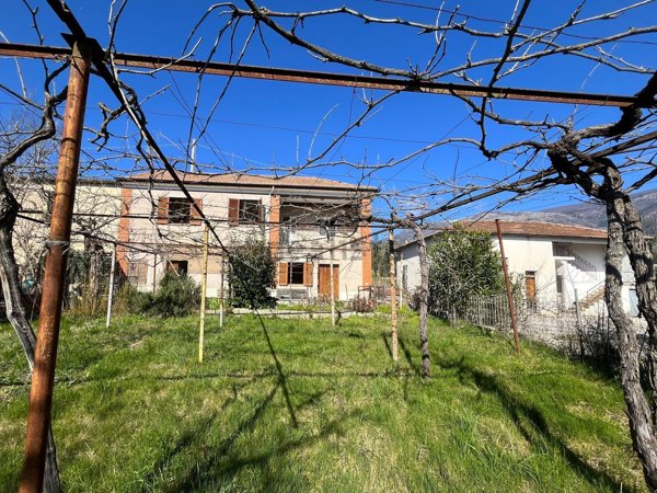 appartamento in vendita ad Alvito