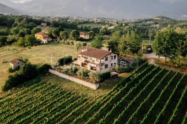 casa indipendente in vendita ad Alvito