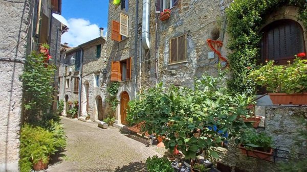 appartamento in vendita ad Amaseno