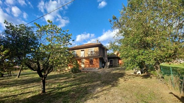 casa indipendente in vendita ad Amaseno