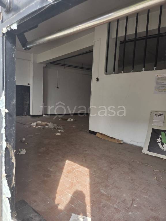 locale commerciale in vendita ad Amaseno