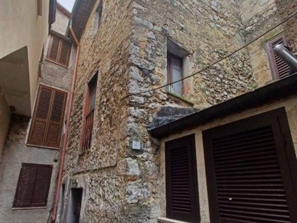 appartamento in vendita ad Amaseno