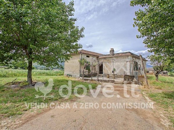 casa indipendente in vendita ad Amaseno