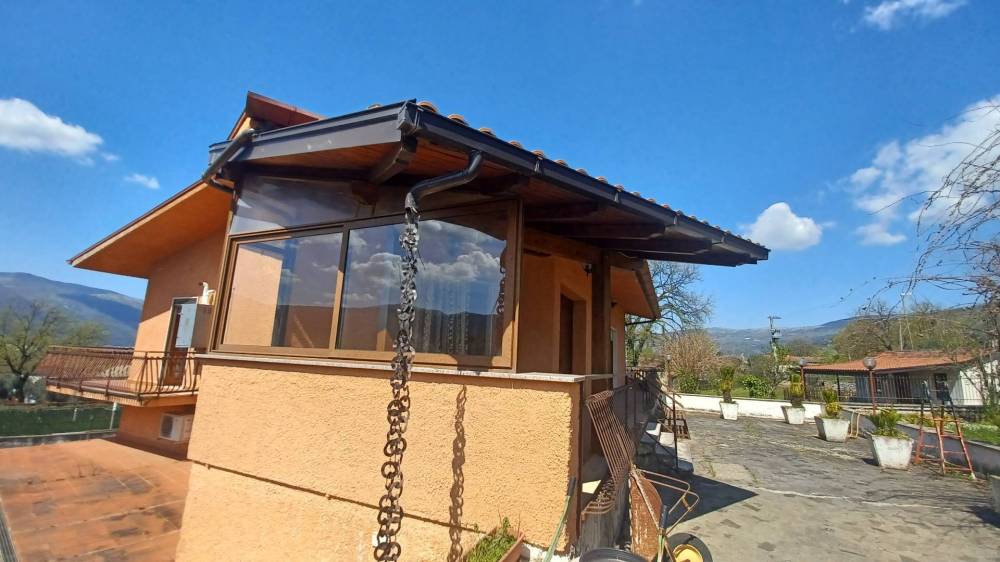 casa indipendente in vendita ad Amaseno