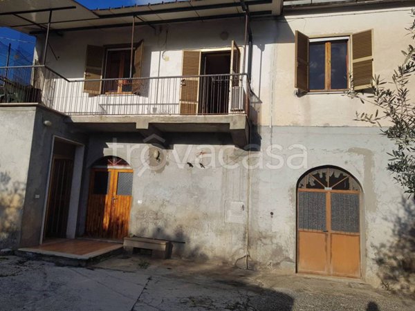 casa indipendente in vendita ad Anagni in zona Tufano