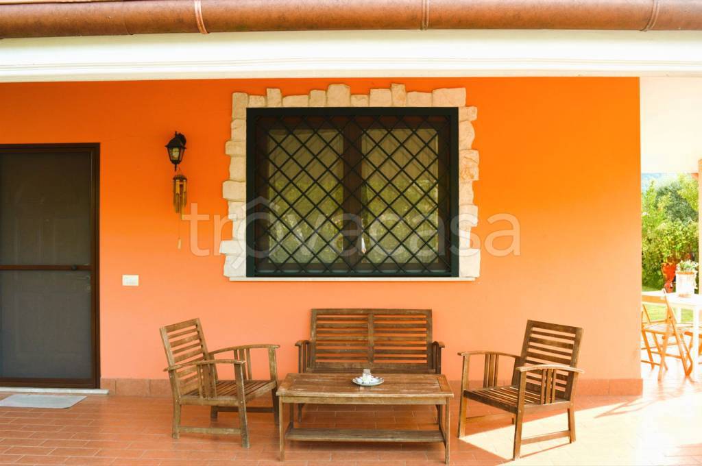 casa indipendente in vendita ad Anagni