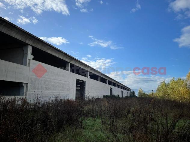 locale commerciale in vendita ad Anagni