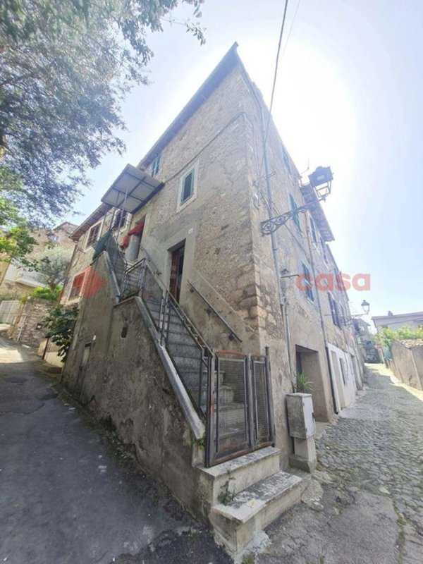 casa indipendente in vendita ad Anagni