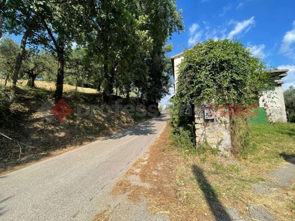 appartamento in vendita ad Anagni in zona Osteria della Fontana