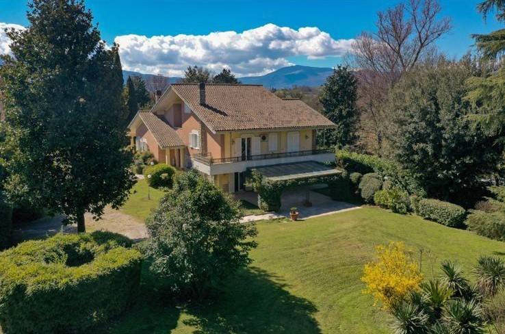 casa indipendente in vendita ad Anagni