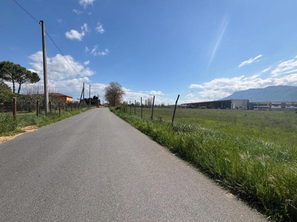 terreno industriale in vendita ad Anagni in zona Osteria della Fontana