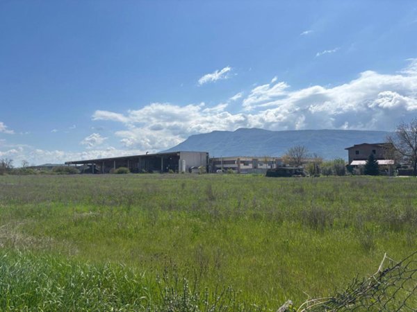 terreno industriale in vendita ad Anagni in zona Osteria della Fontana