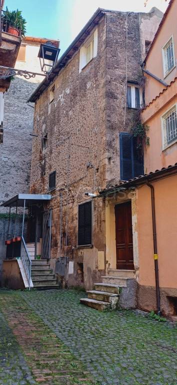 casa indipendente in vendita ad Anagni