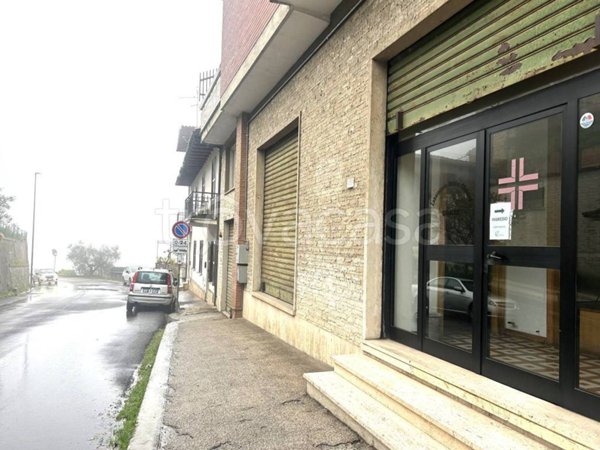 negozio in vendita ad Anagni