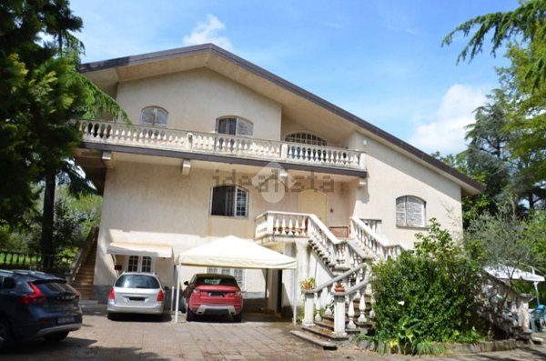 casa indipendente in vendita ad Anagni