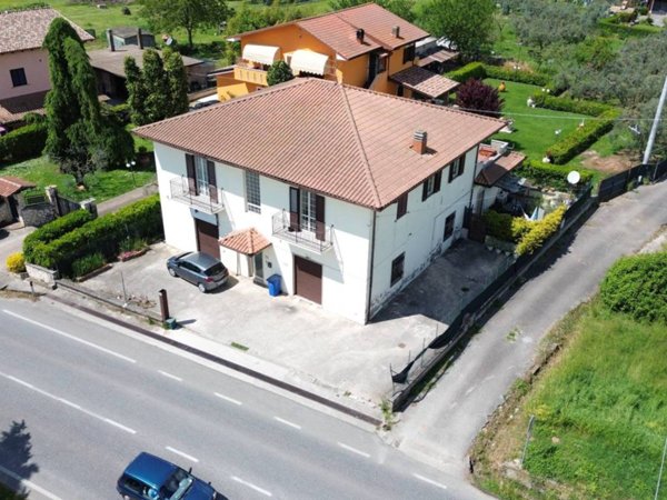 casa indipendente in vendita ad Anagni in zona Osteria della Fontana