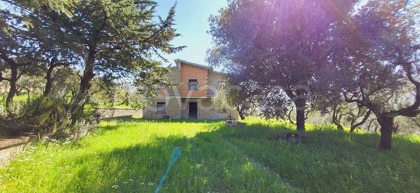 casa indipendente in vendita ad Anagni in zona San Filippo