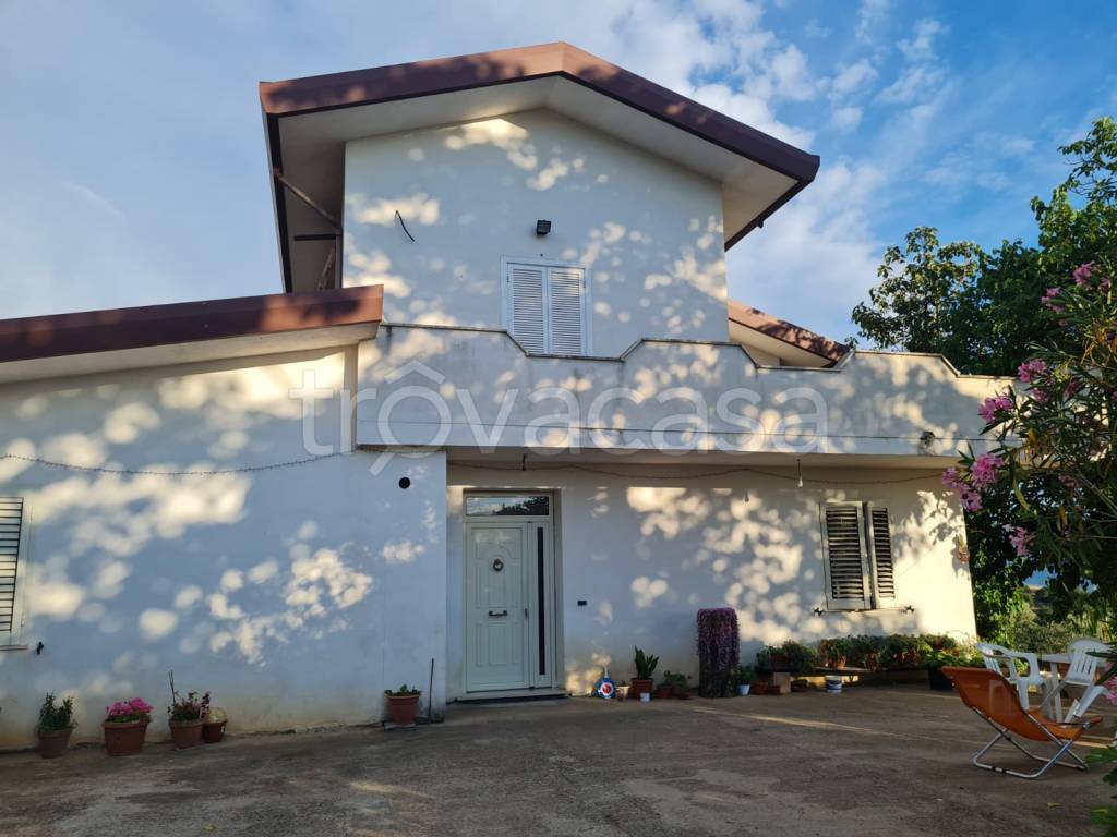 casa indipendente in vendita ad Anagni