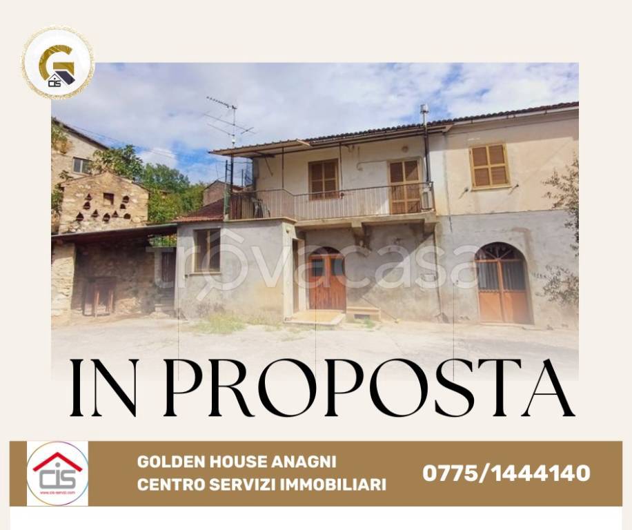 casa indipendente in vendita ad Anagni in zona Tufano