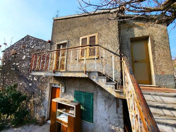 casa indipendente in vendita ad Anagni in zona San Filippo