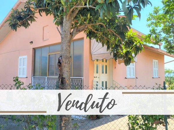 casa indipendente in vendita ad Anagni