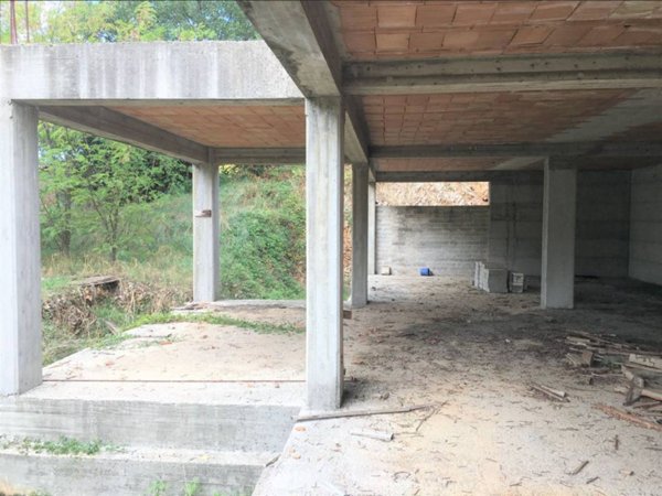 casa indipendente in vendita ad Anagni in zona Castellone