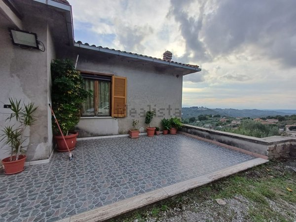 esavano in vendita ad Anagni