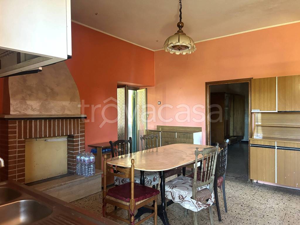 casa indipendente in vendita ad Anagni