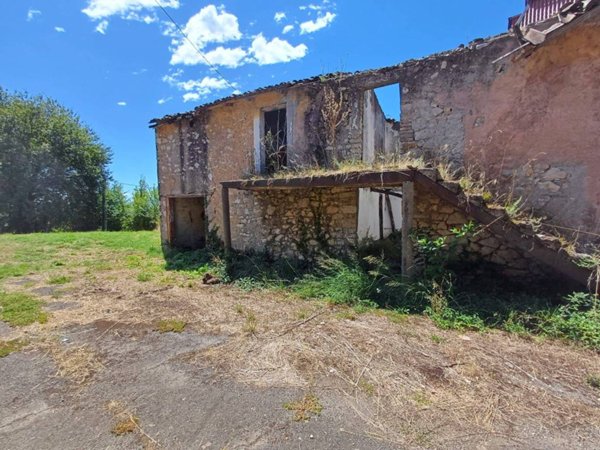 casa indipendente in vendita ad Anagni