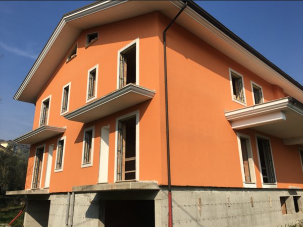 casa indipendente in vendita ad Anagni in zona Osteria della Fontana