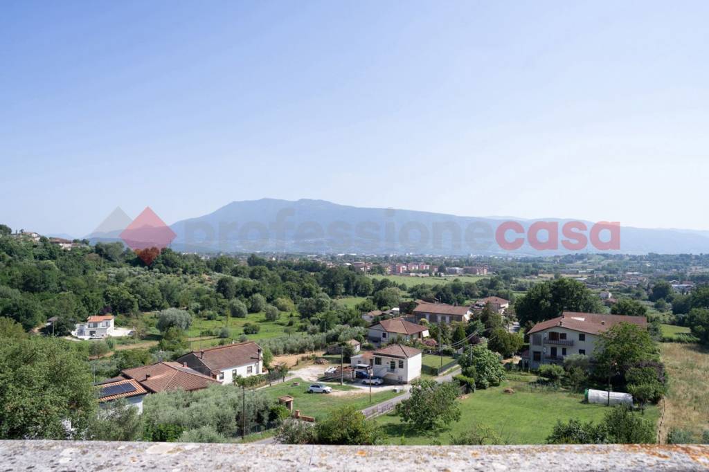 appartamento in vendita ad Anagni in zona Osteria della Fontana