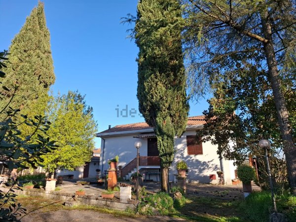 casa indipendente in vendita ad Anagni
